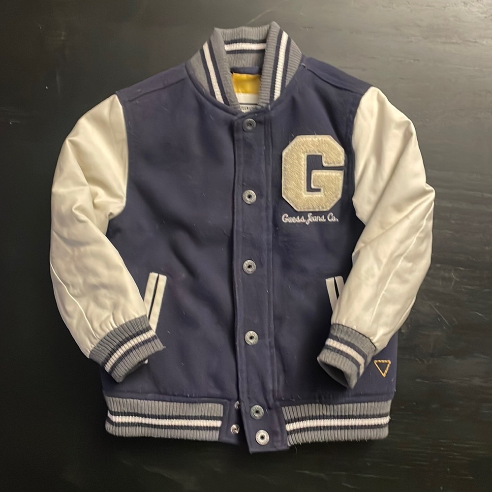 Guess jacket size 4T